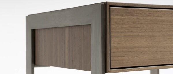 Тумбочка IVY 4