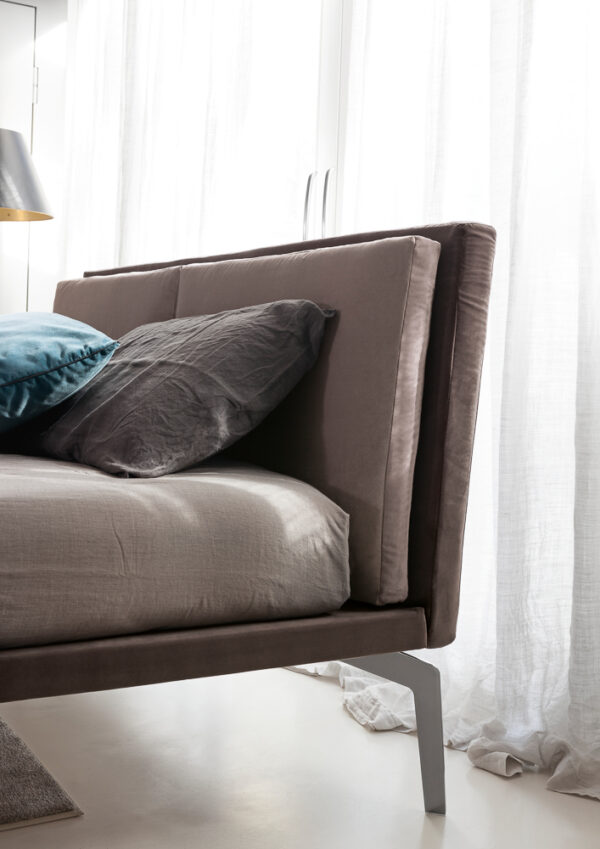 Кровать JAMES B 7