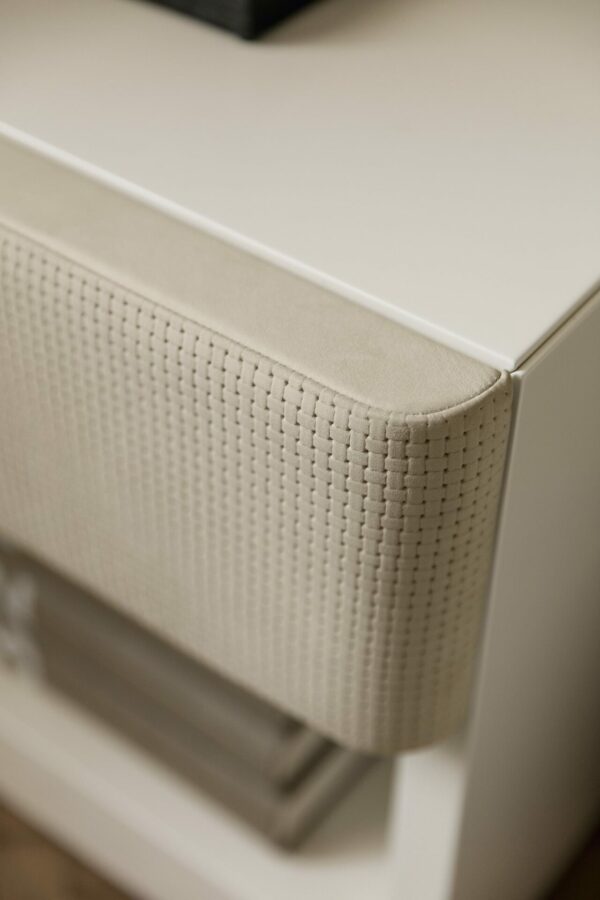 Прикроватная тумбочка JASMINE 2