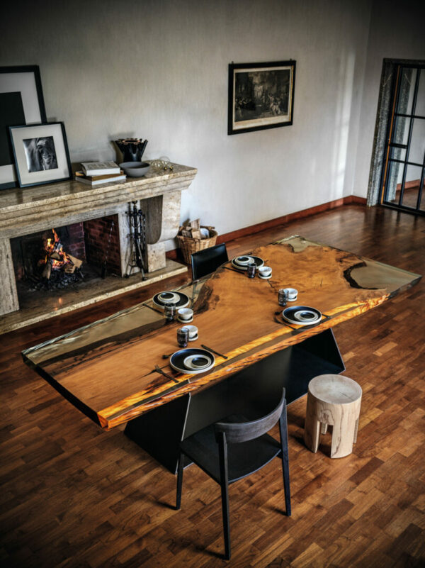 Стол KAURI BEDROCK 5