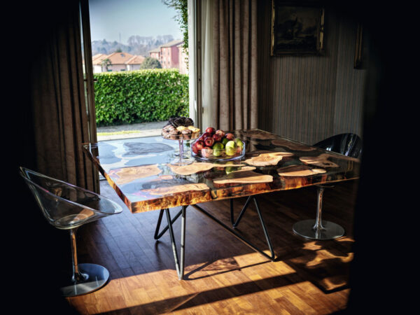 Стол KAURI EARTH SQUARE 3