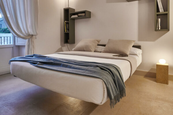 Кровать FLUTTUA 5