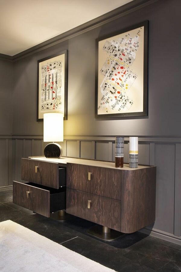 Настольная лампа MERIDIAN 4