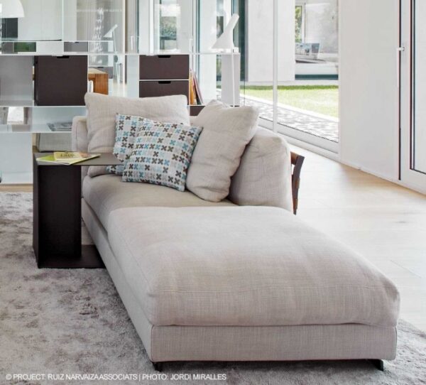 Приставной столик PLAIN 4