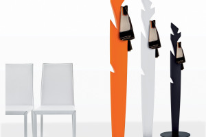 Вешалка SHARK 2