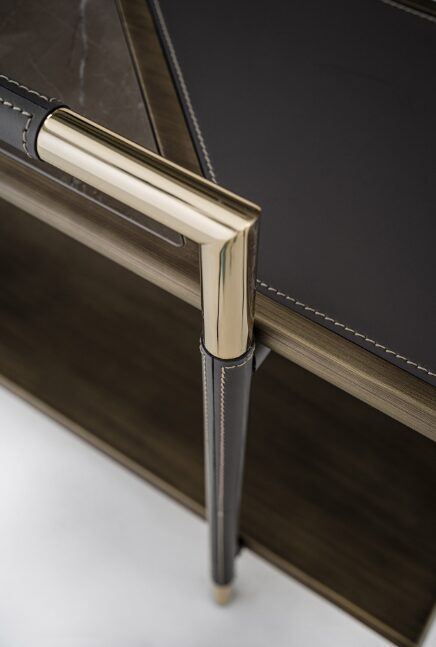 Консоль ARALDO 3