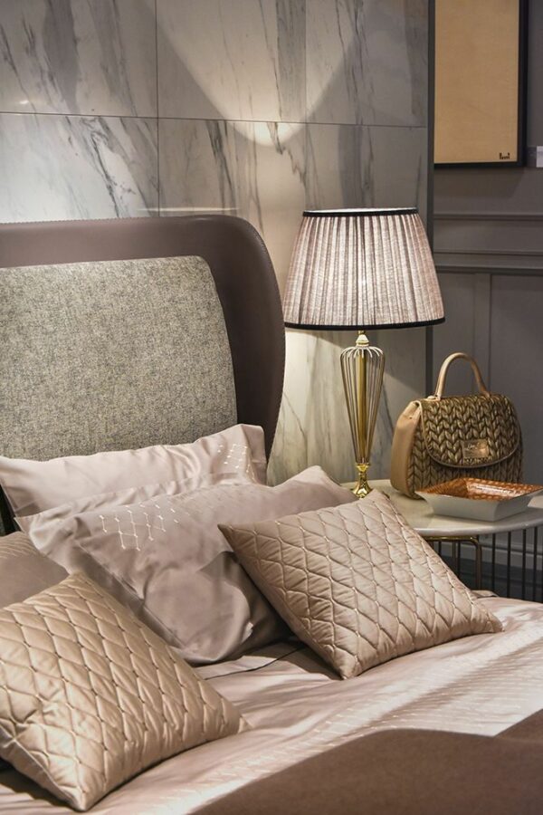 Настольная лампа SUMMER 2