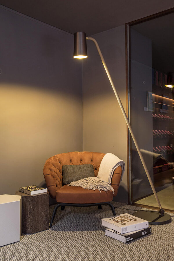 Настольная лампа UP FL 5