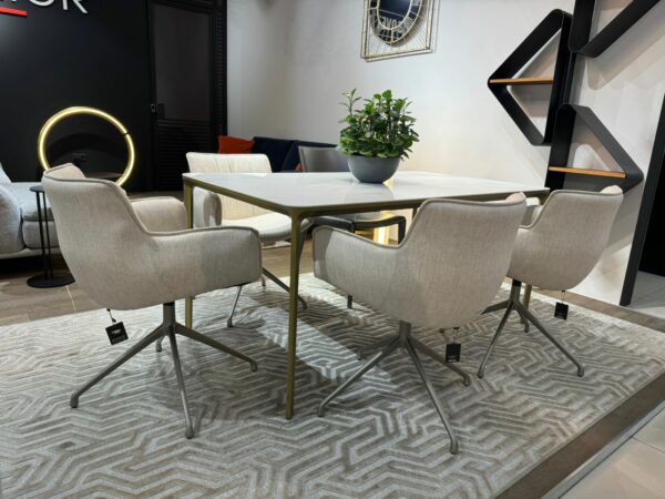 Итальянское поворотное кресло стул Rhonda turn Cattelan italia