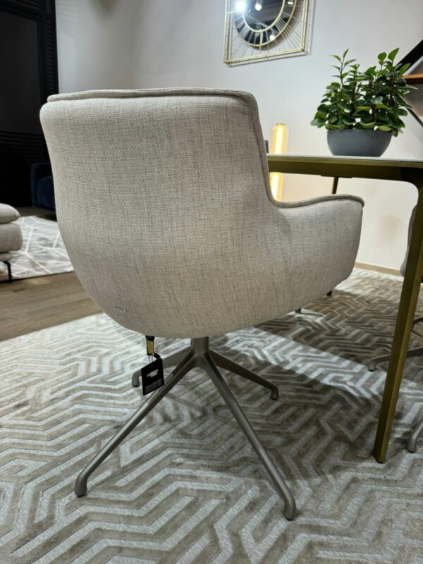 Итальянское поворотное кресло стул Rhonda turn Cattelan italia