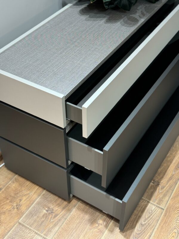 Мебель для спальни REPLAY 3