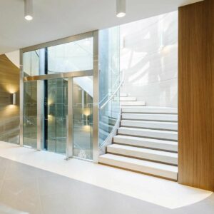 Потолочный светильник E04 4