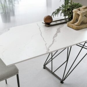 Обеденный стол BUILDING 7