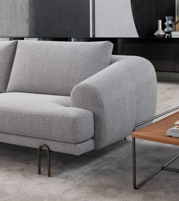 Диван Reportage 4