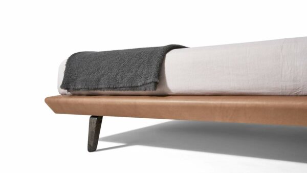 Кровать ACUTE 6