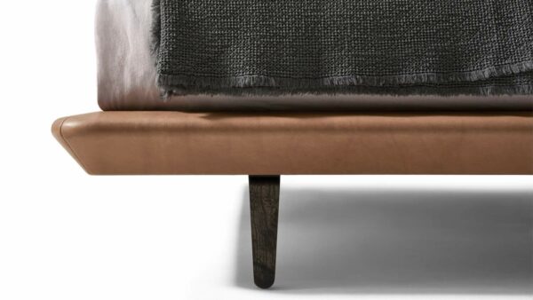 Кровать ACUTE 7