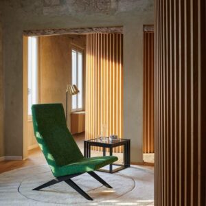 Кресло HIGH-BACK Chair 13