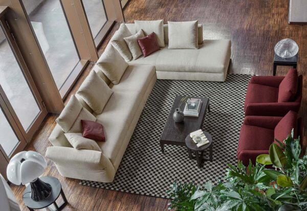 Диван SILVERSTONE 5