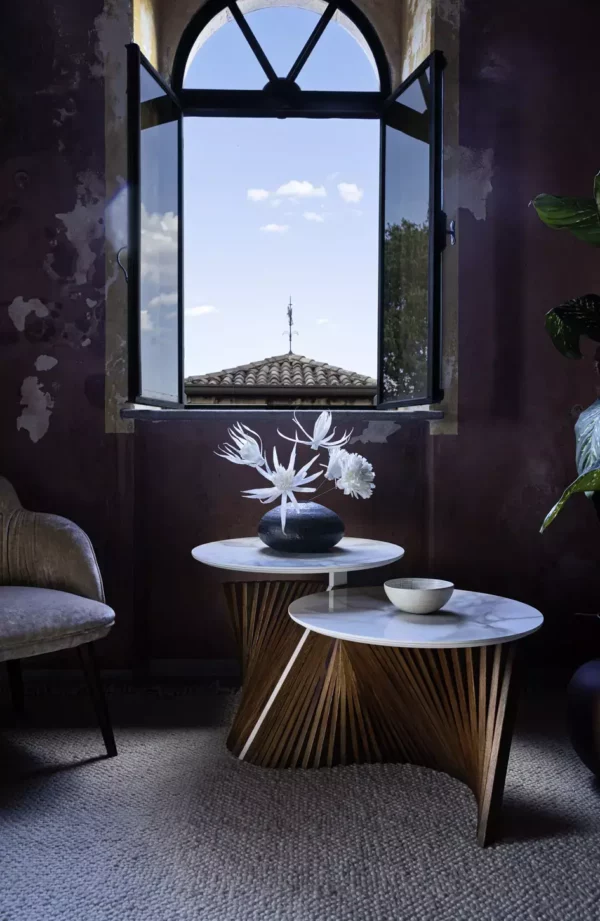 Журнальный столик Eclipse 3