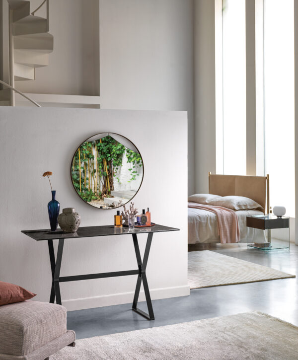 Письменный стол Hype 1