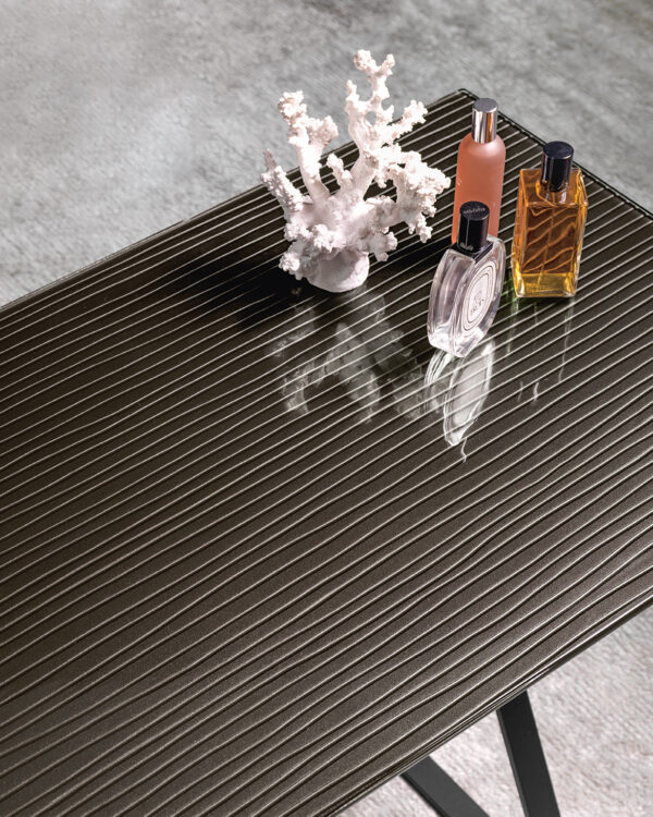 Письменный стол Hype 2