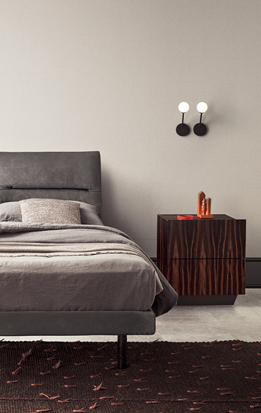 Тумбочка и комод Tosca 3