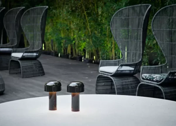 Настольная лампа BELLHOP 2