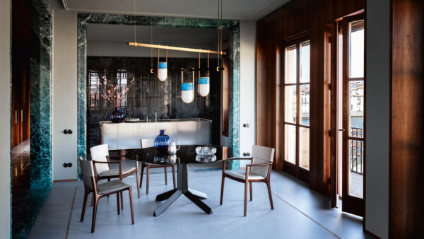 Стол OTHELLO round 5