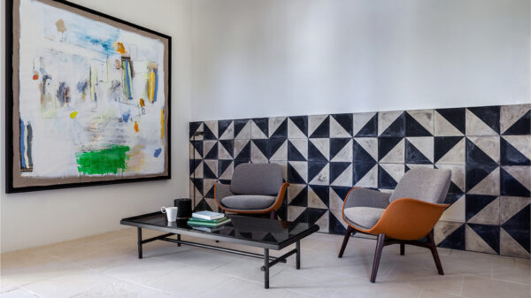 Журнальный cтолик PIERRE 18