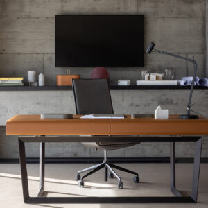 Письменный стол PEEK A BOOK 18