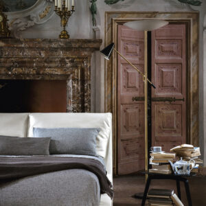 Приставной столик FIORILE triangular small 12