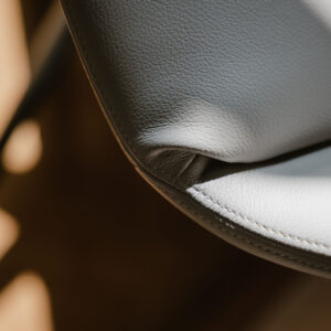 Офисное кресло DOWNTOWN CONFERENCE 360 17