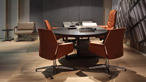 Офисное кресло DOWNTOWN 9