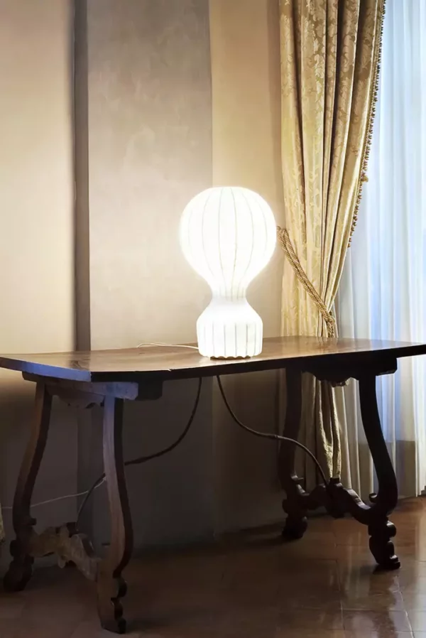 Настольная лампа GATTO 10