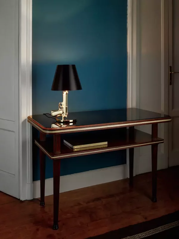 Настольная лампа GUNS 1