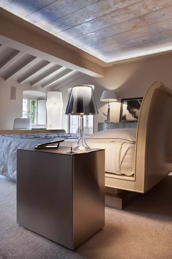 Настольная лампа MISS K 6