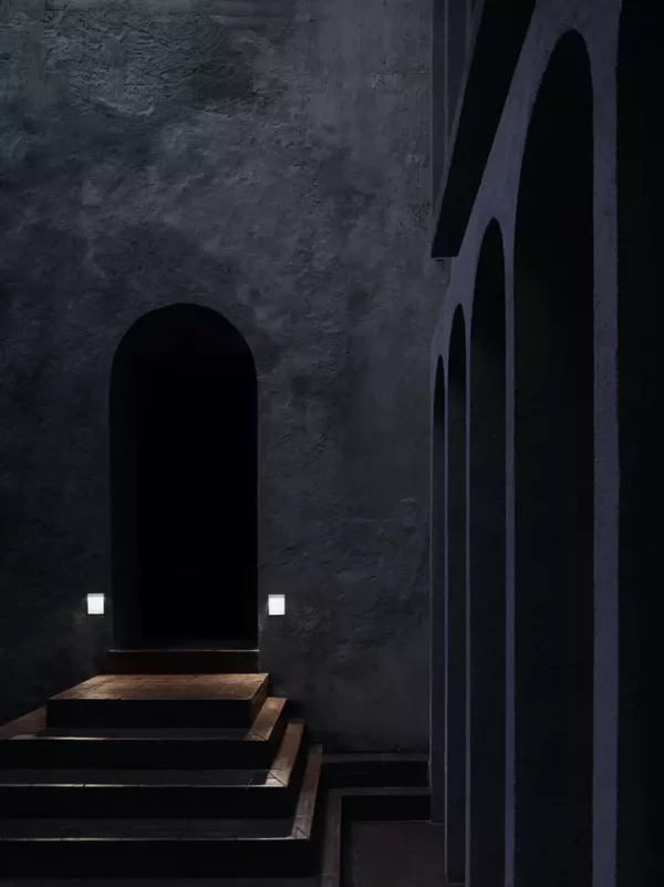 Настенная лампа REAL MATTER 4