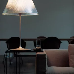 Настольная лампа ROMEO 3