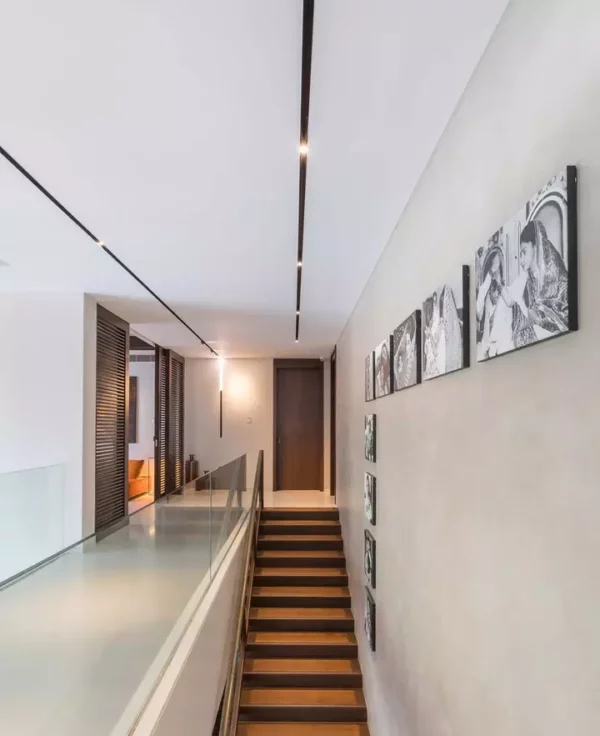 Потолочный светильник RUNNING MAGNET 28