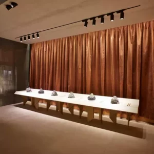 Потолочный светильник UT SPOT TRACK 6