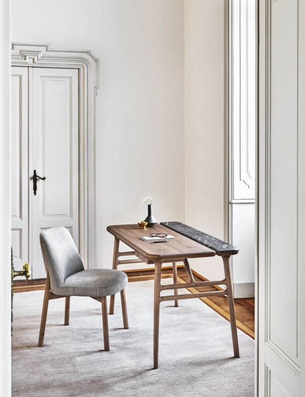 Итальянский стол AKSEL от PORADA