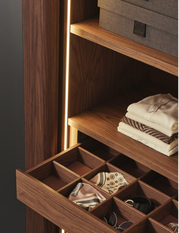 Итальянский шкаф GLADKO 2