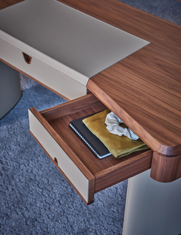 Итальянский стол MOTY 3