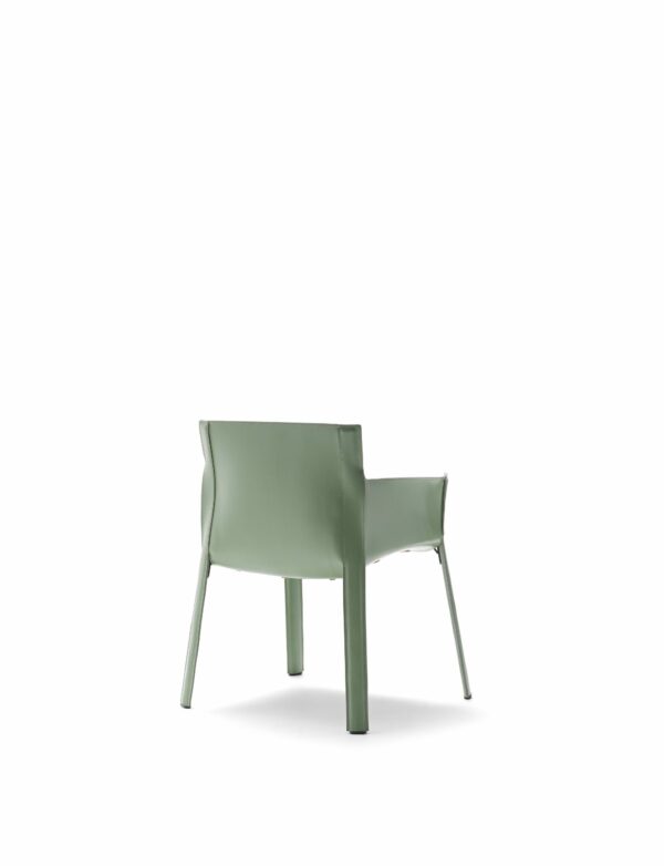 Итальянское кресло P90 10