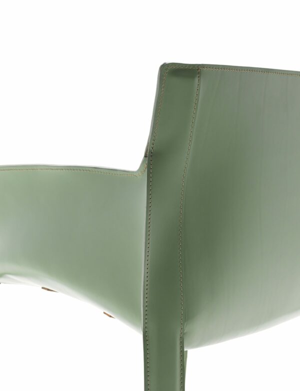 Итальянское кресло P90 13