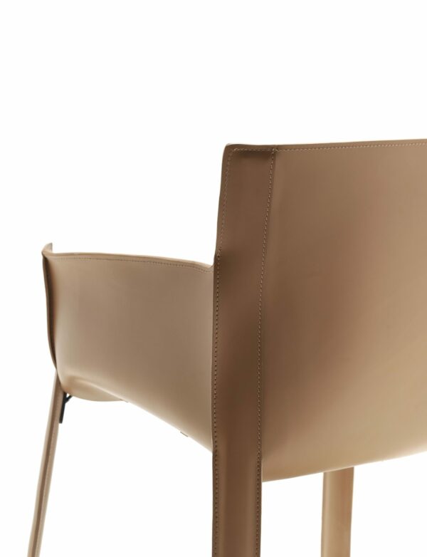 Итальянское кресло P90 5