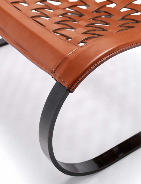 Итальянское кресло O'MIES 10