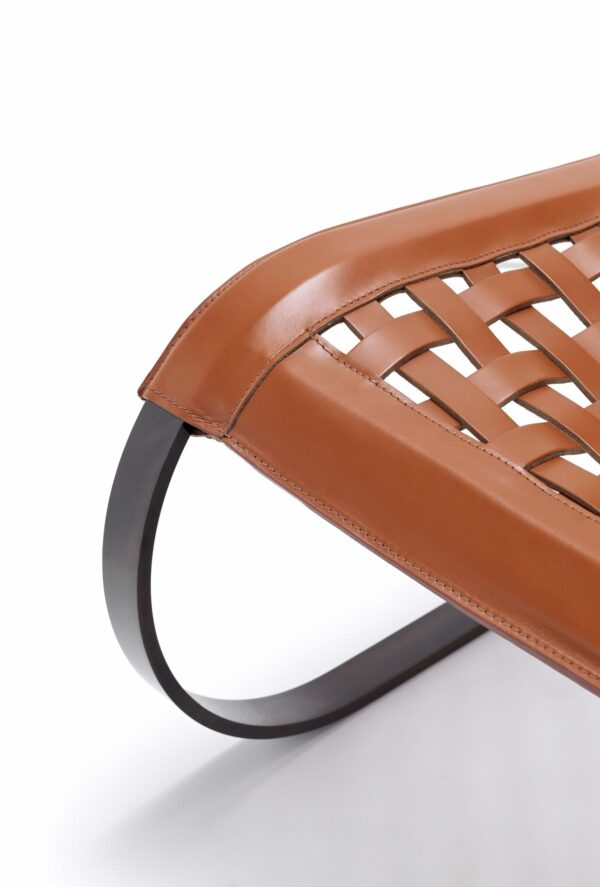 Итальянское кресло O'MIES от Fasem