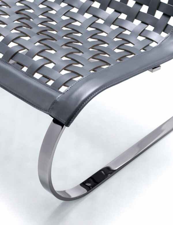 Итальянское кресло O'MIES 7