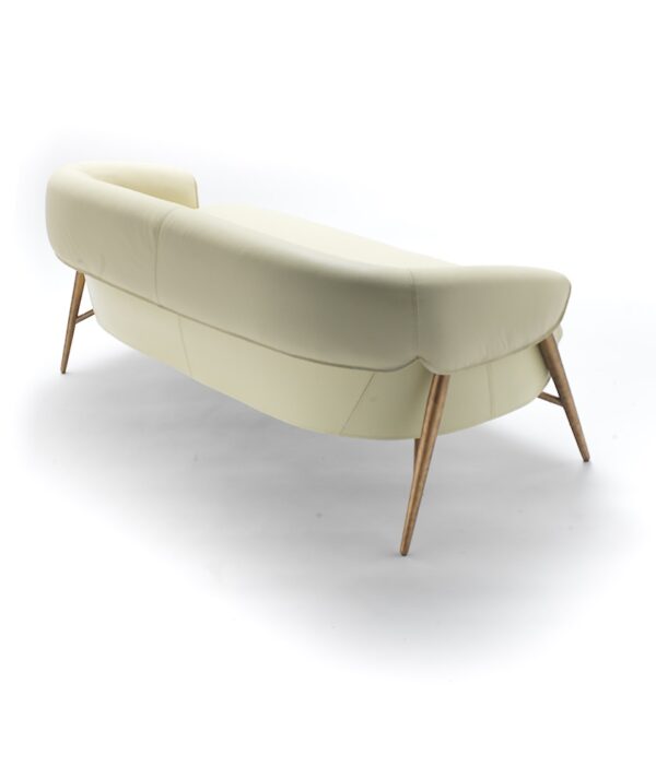 Итальянское кресло MONTGOMERY D 4